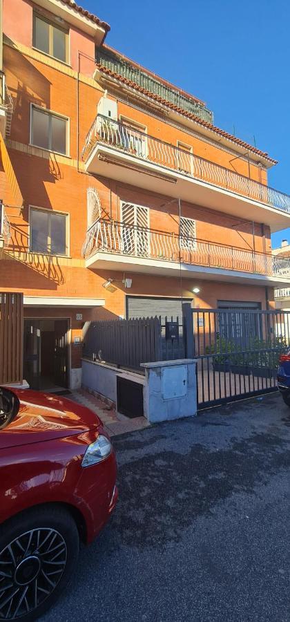 Appartamento Roma 800Mt Dalla Metro Екстер'єр фото